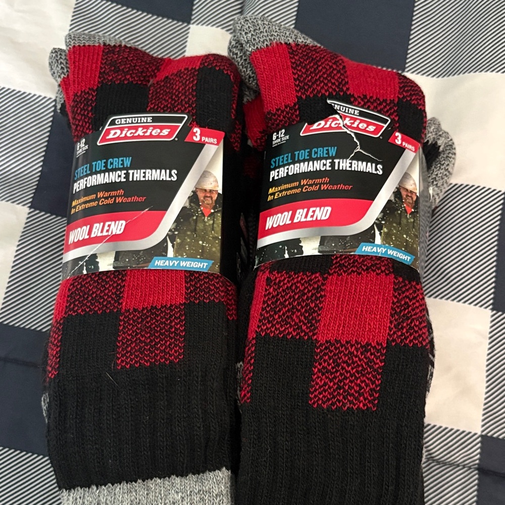 Dickies Red & Black Buffalo Plaid Performance Thermal Crew Socks - 6 Pairs